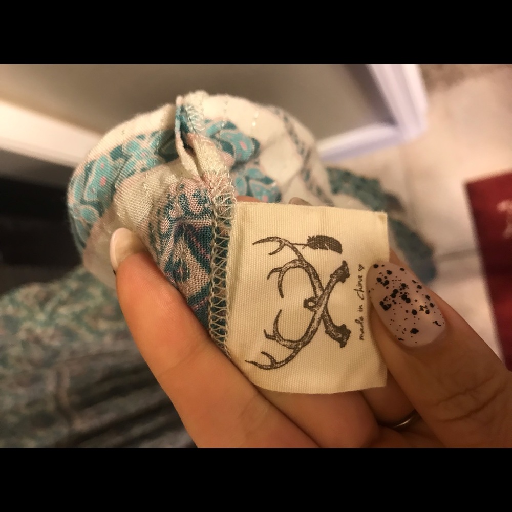 Swapped elsewhere - Spell Oracle Sage Gown small - Picture 6 of 14